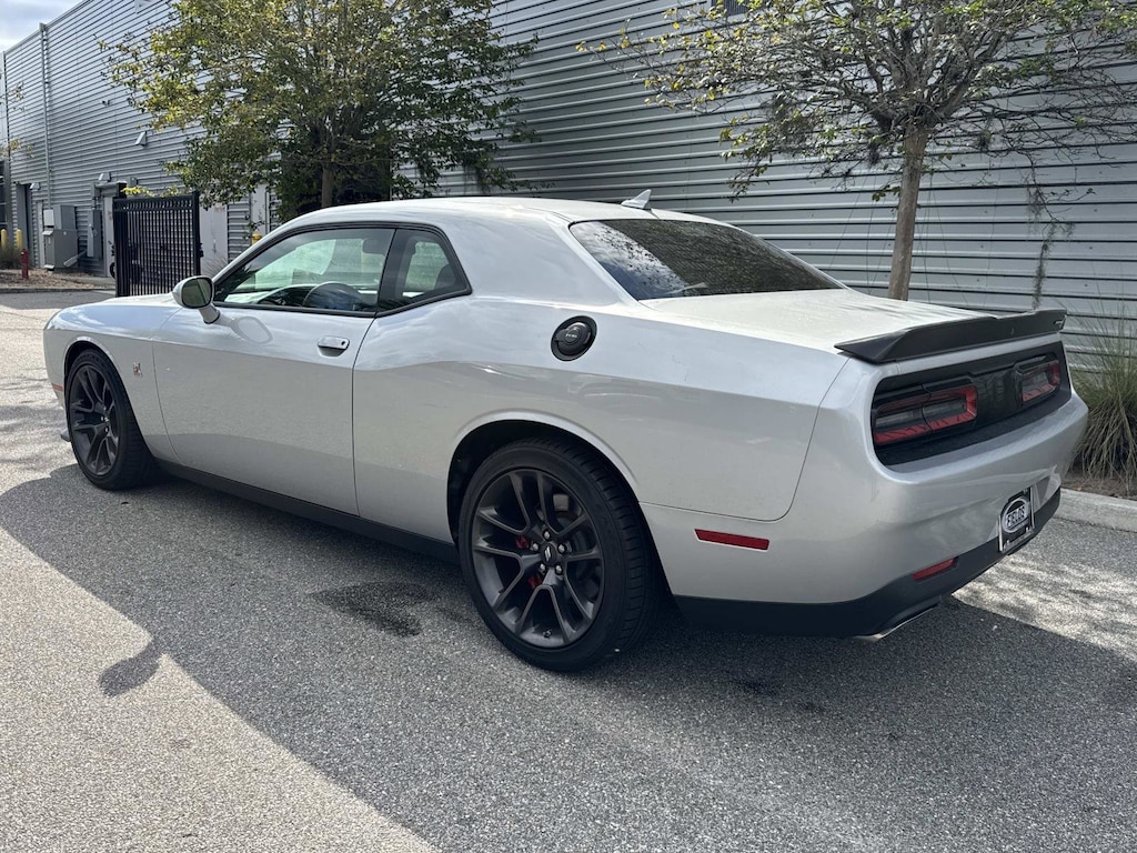 Used 2022 Dodge Challenger R/T Scat Pack R/T Scat Pack RWD