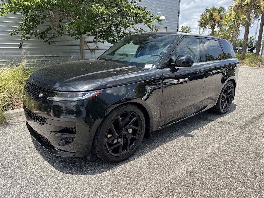 New 2026 Land Rover Range Rover Sport Dynamic SE SUV
