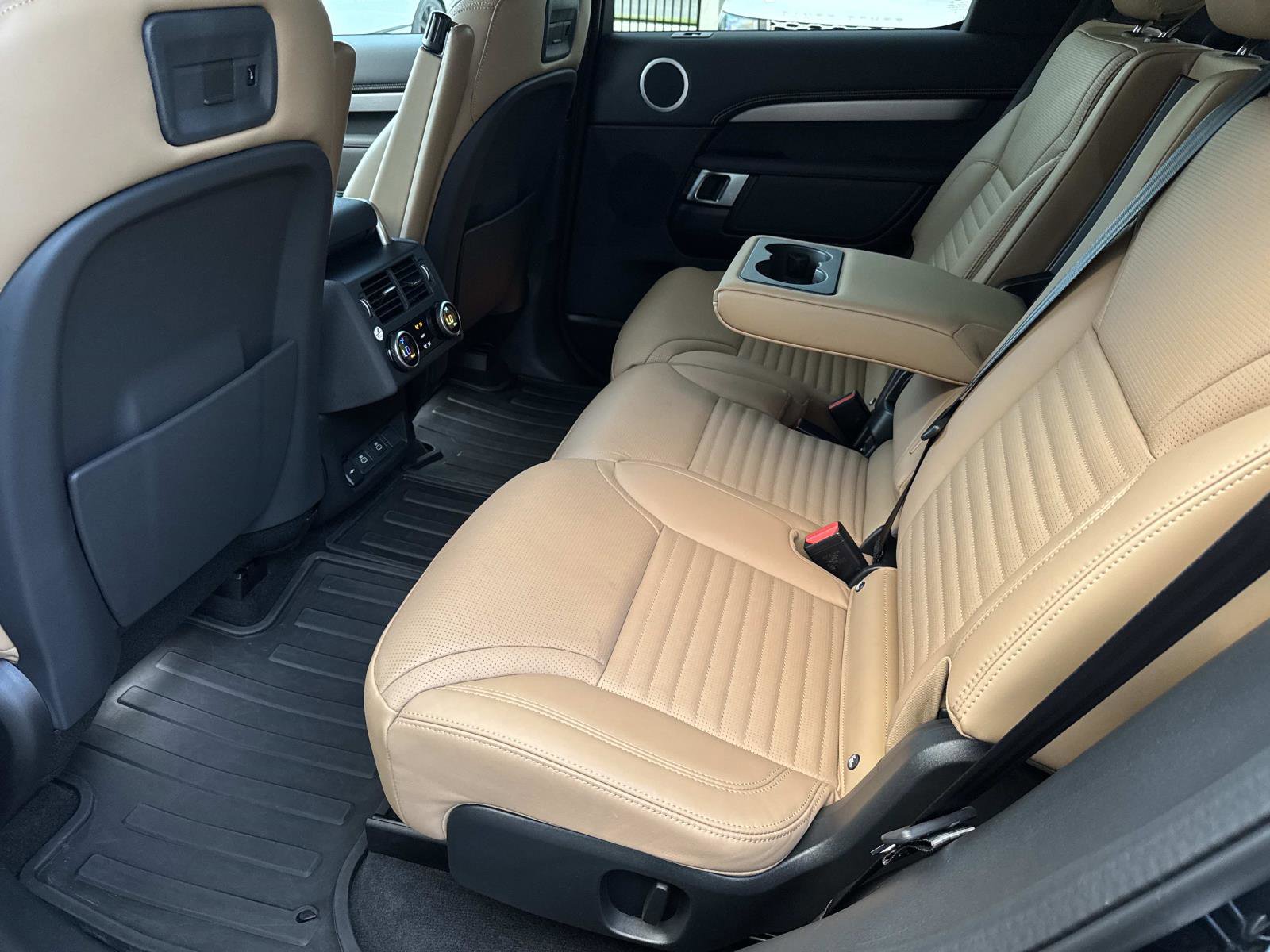 2025 Land Rover Discovery Dynamic SE - Photo 15