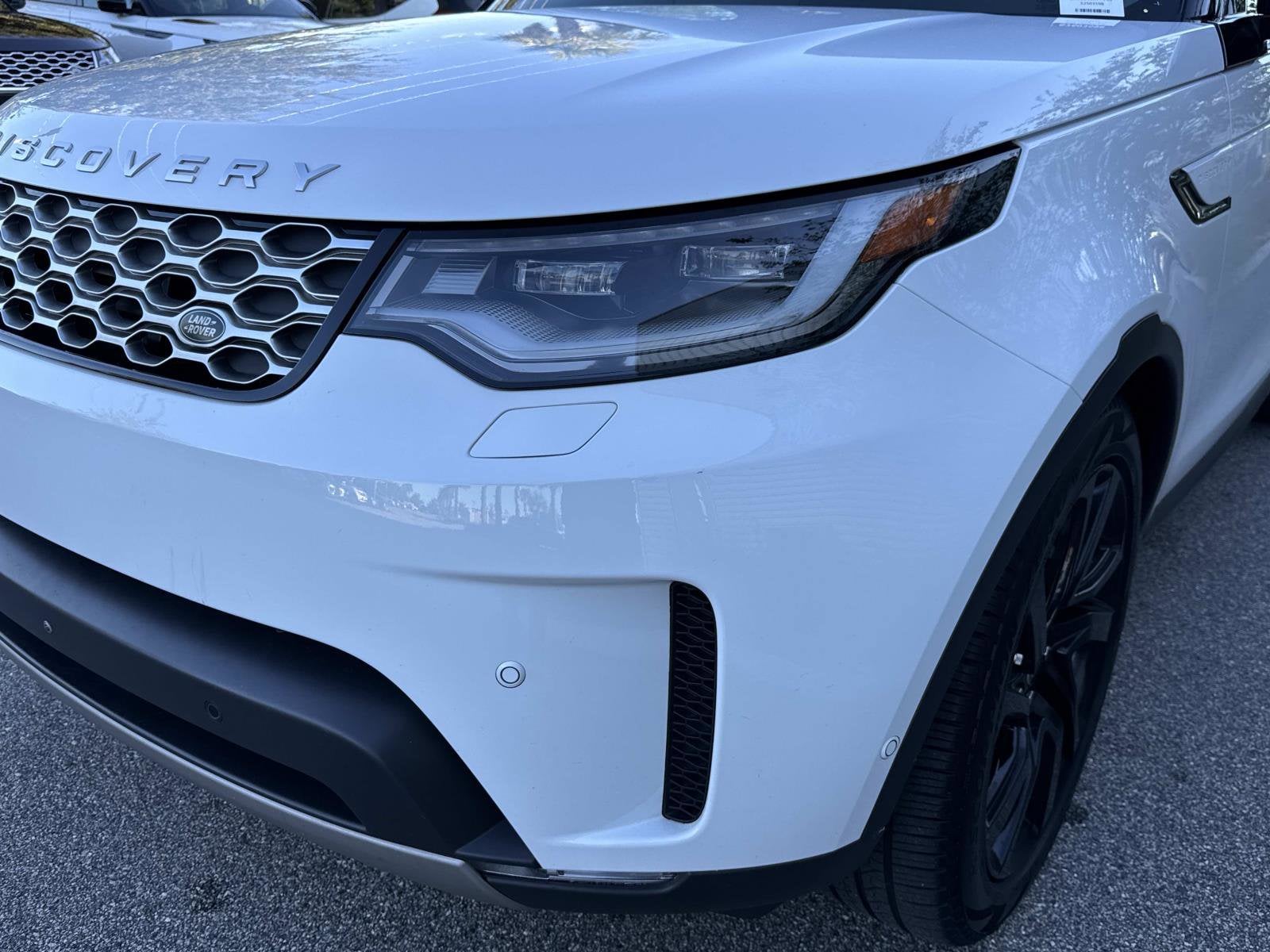 2025 Land Rover Discovery S - Photo 9