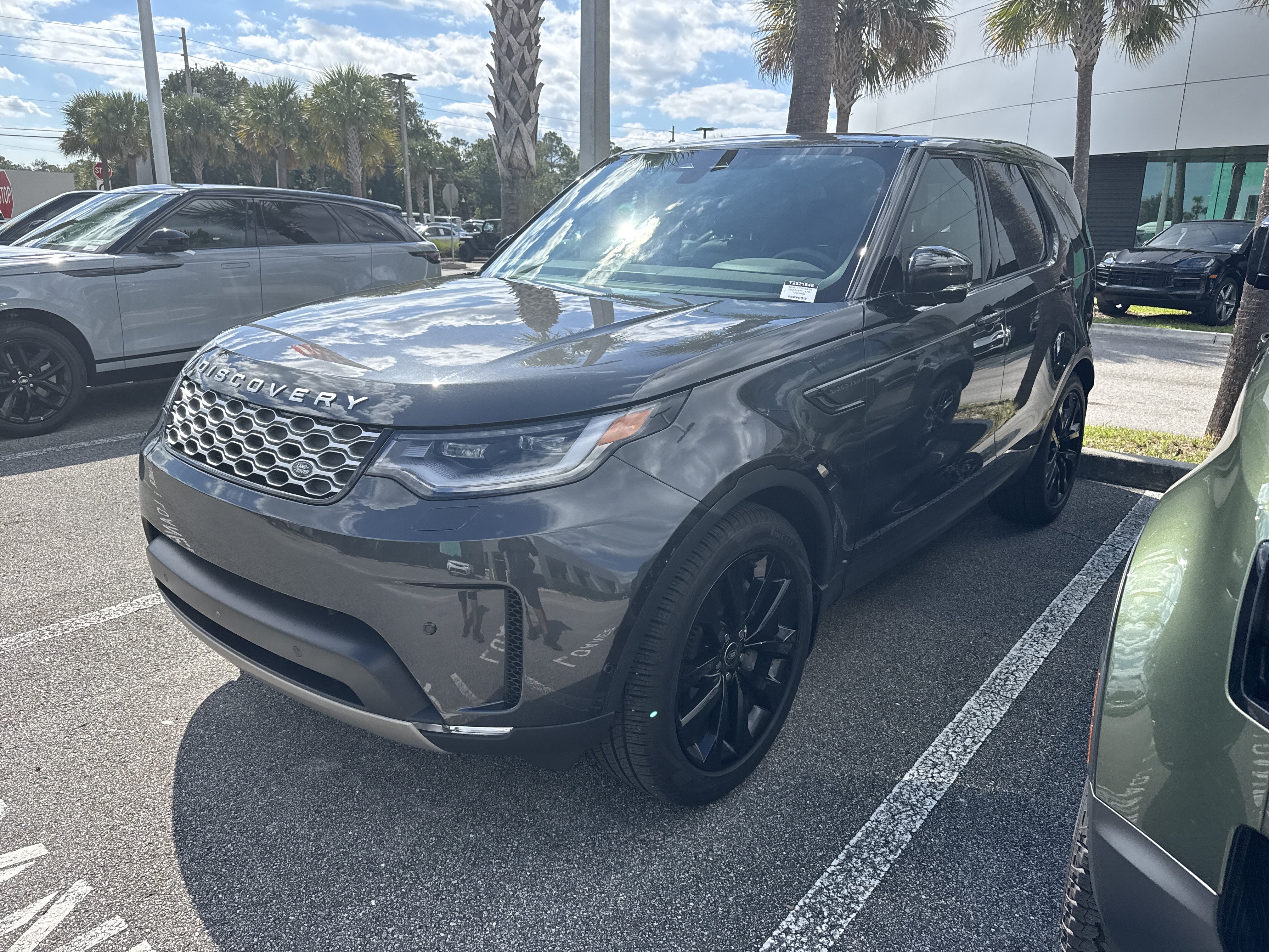 2026 Land Rover Discovery