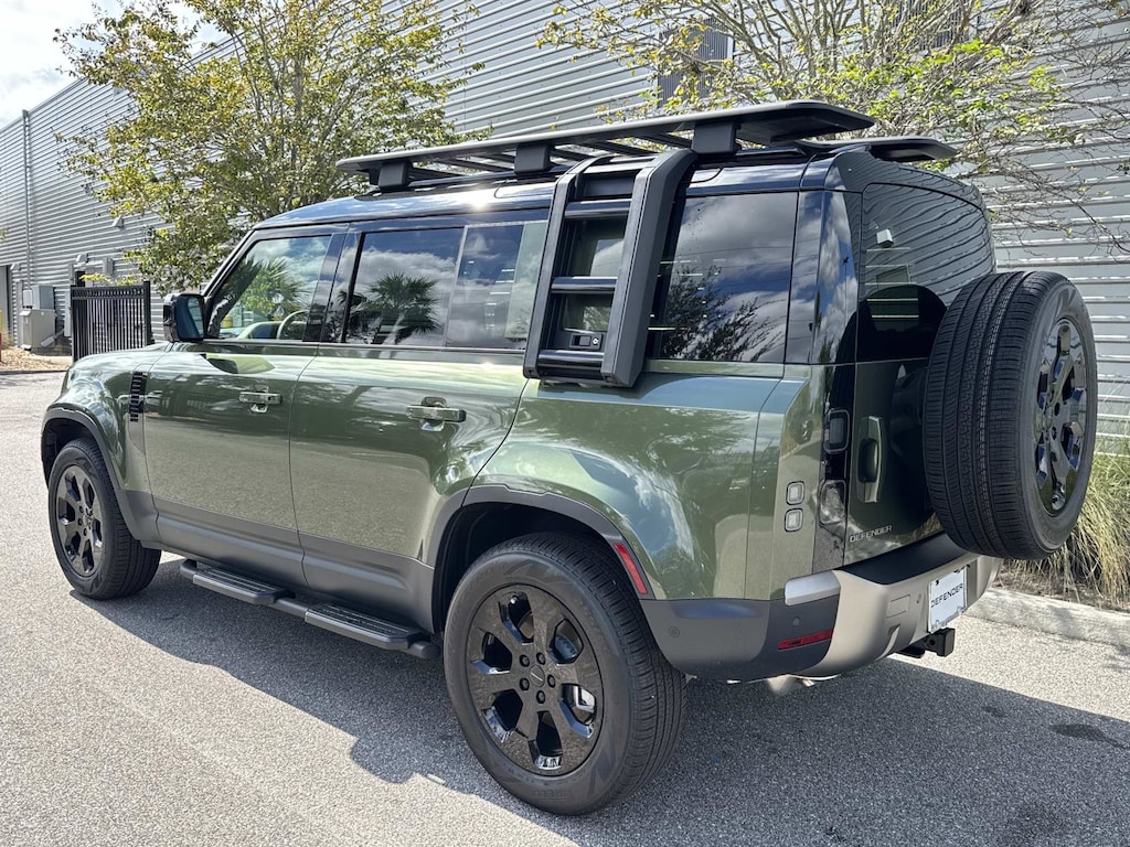 New 2026 Land Rover Defender 110 S 300PS SUV