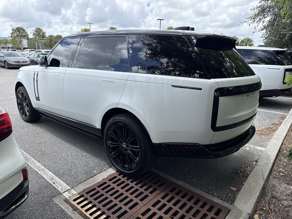 Used 2025 Land Rover Range Rover