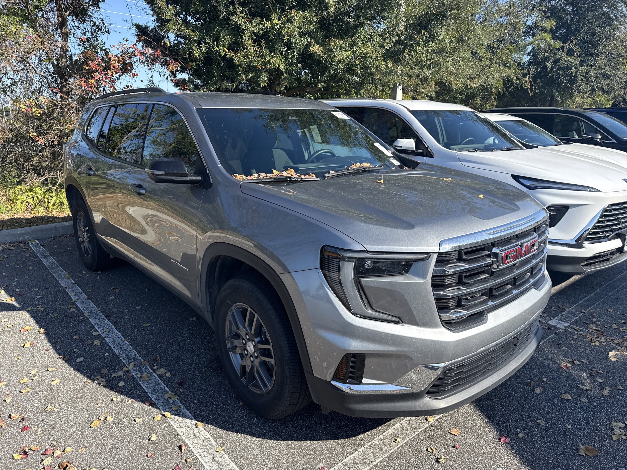 2025 GMC Acadia Elevation's photo