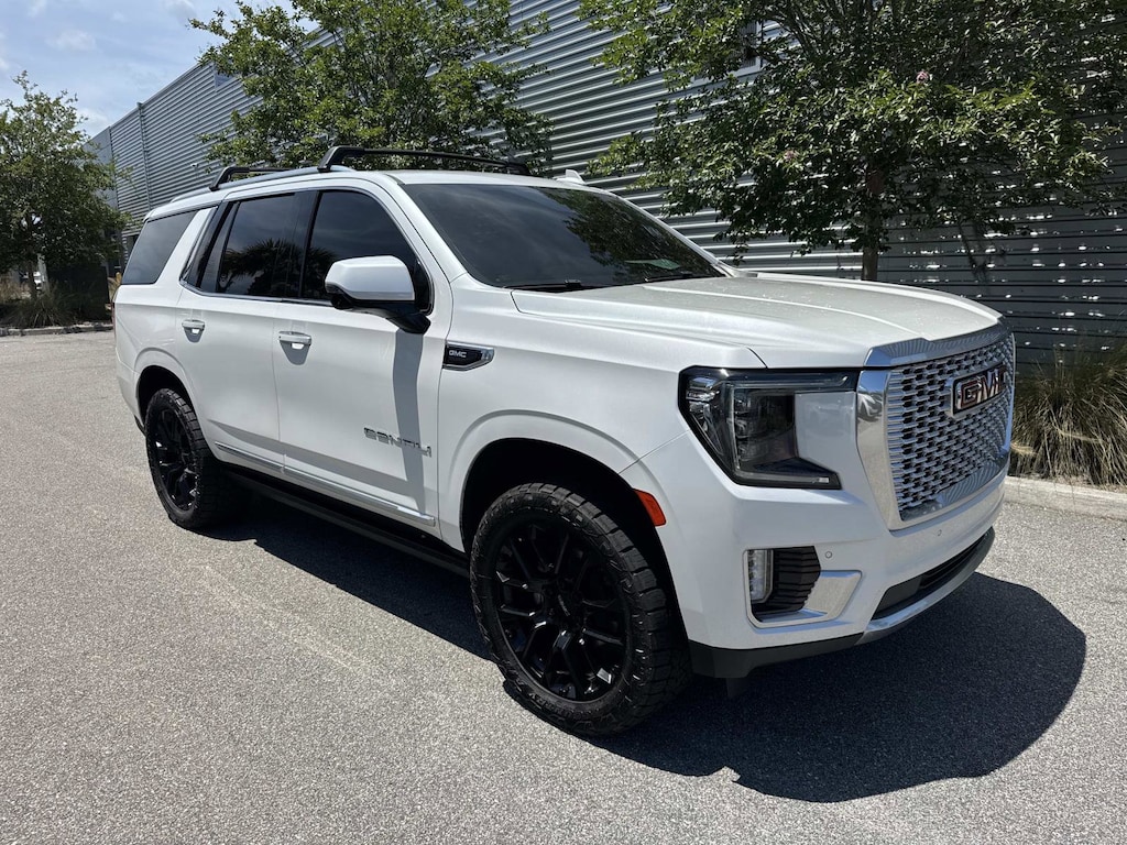 Used 2022 GMC Yukon 4WD Denali