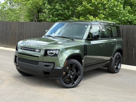 2026 Land Rover Defender 110 X-Dynamic SE SUV