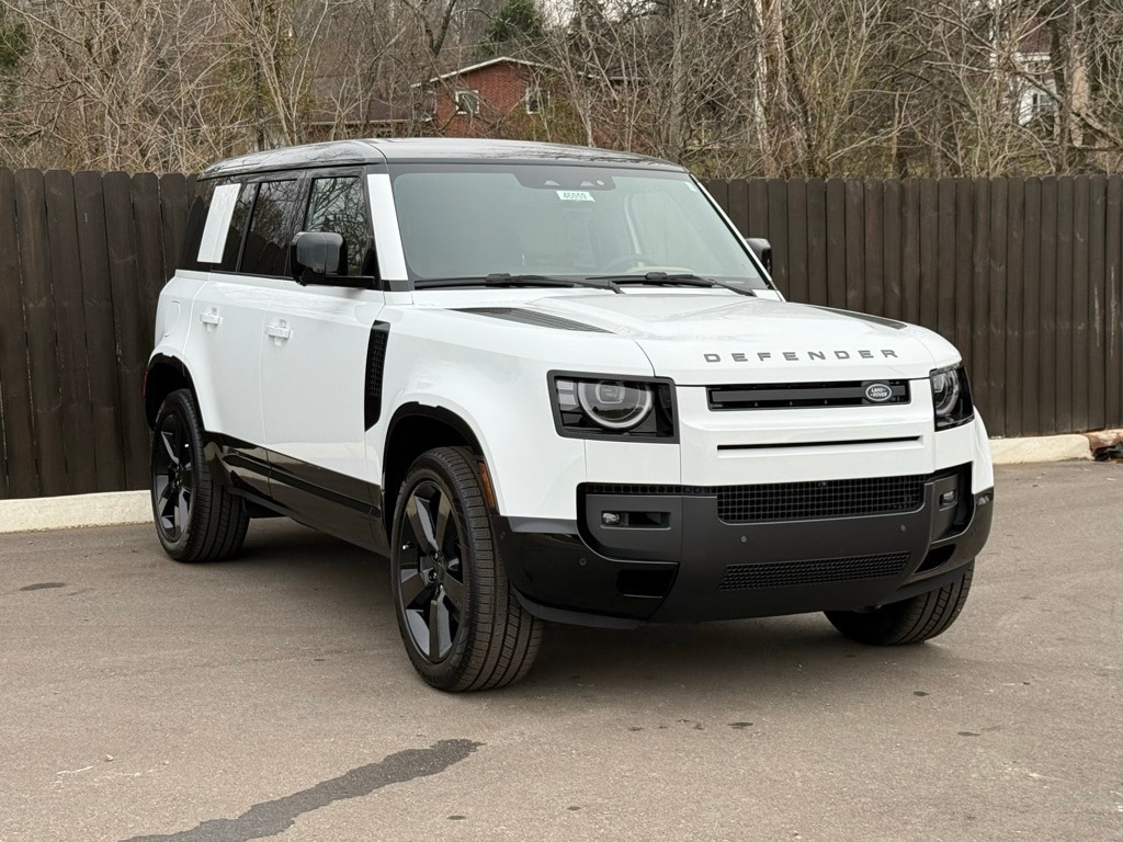 2026 Land Rover Defender X-Dynamic SE - Photo 8