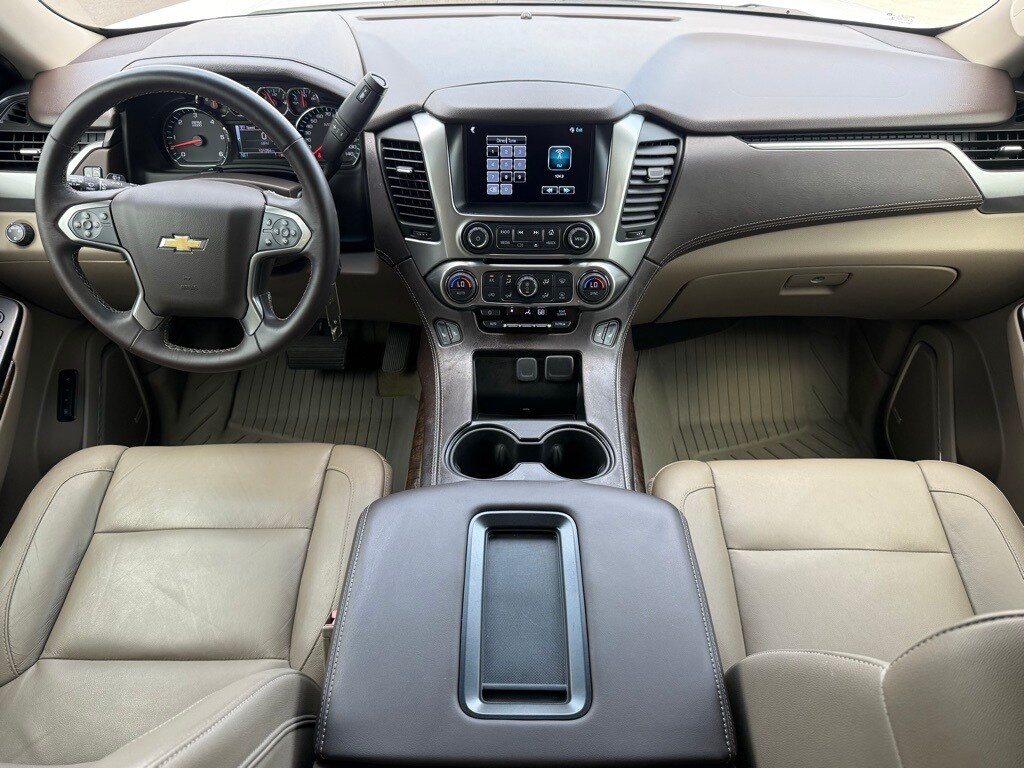2018 Chevrolet Tahoe LT photo 3
