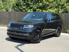 2026 Land Rover Range Rover SE SUV