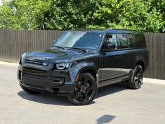 2026 Land Rover Defender 130 X-Dynamic SE SUV