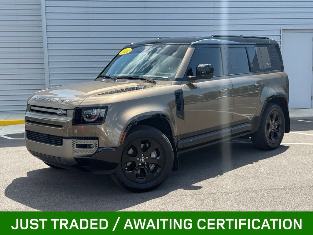2024 Land Rover Defender 110 X-Dynamic SE P400's photo