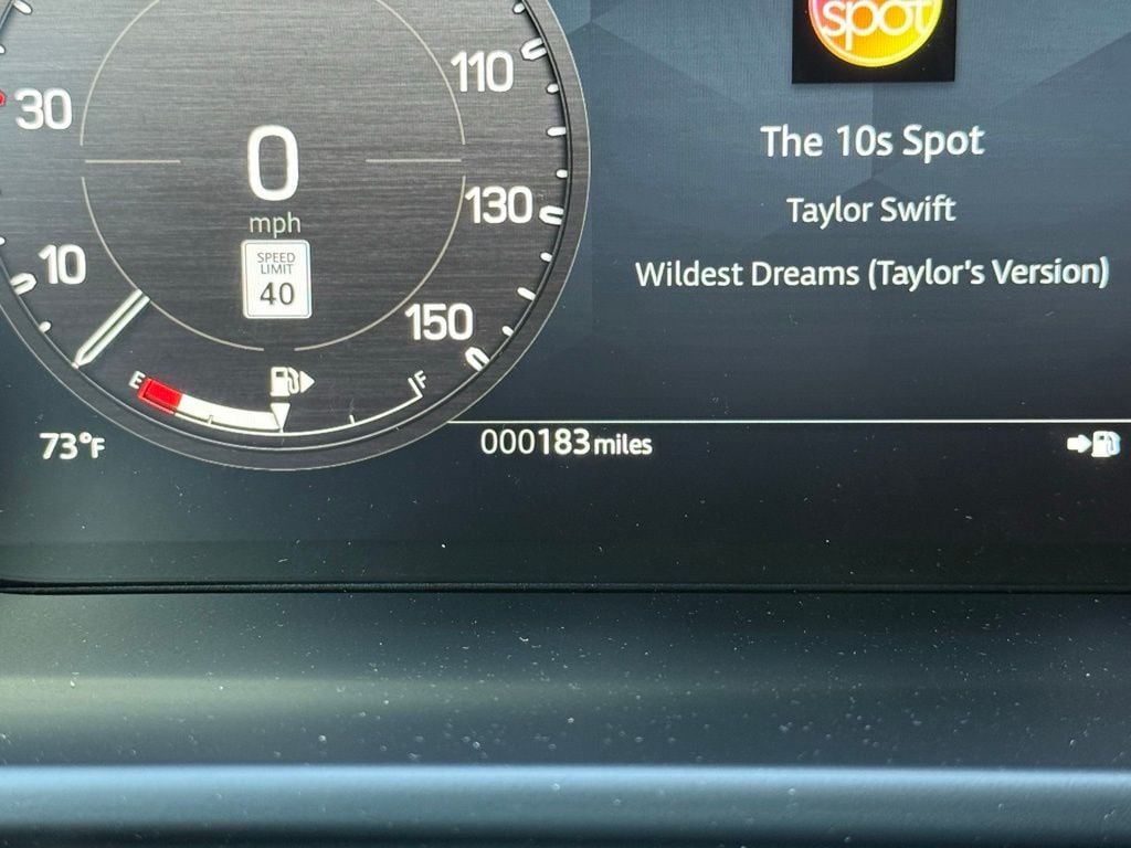 2026 Land Rover Defender X-Dynamic SE - Photo 34