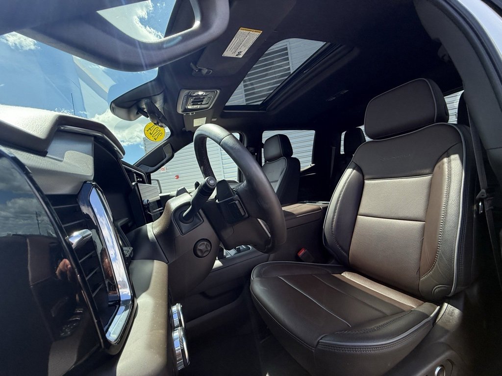 2024 Gmc Sierra 1500 Denali photo 3