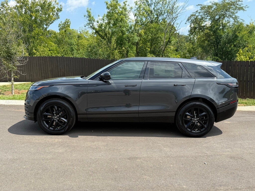 2026 Land Rover Range Rover Velar P250 Dynamic SE photo 2