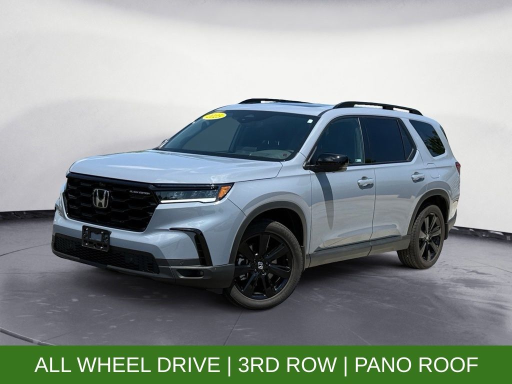 2025 Honda Pilot Black Edition AWD's photo