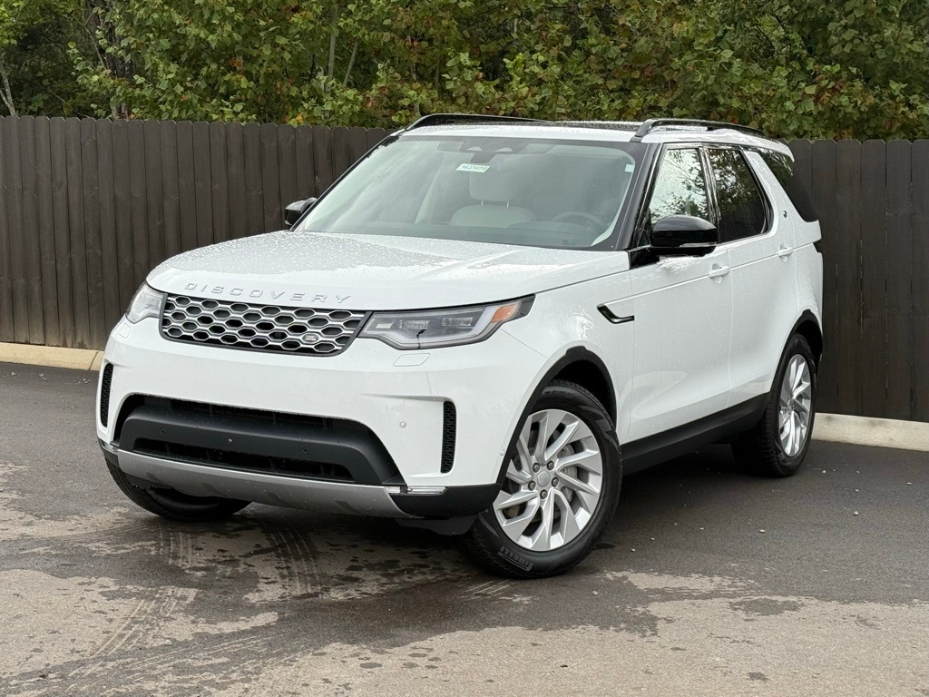 New 2025 Land Rover Discovery S SUV