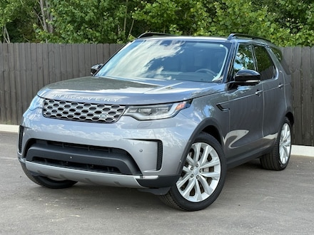 2025 Land Rover Discovery S SUV