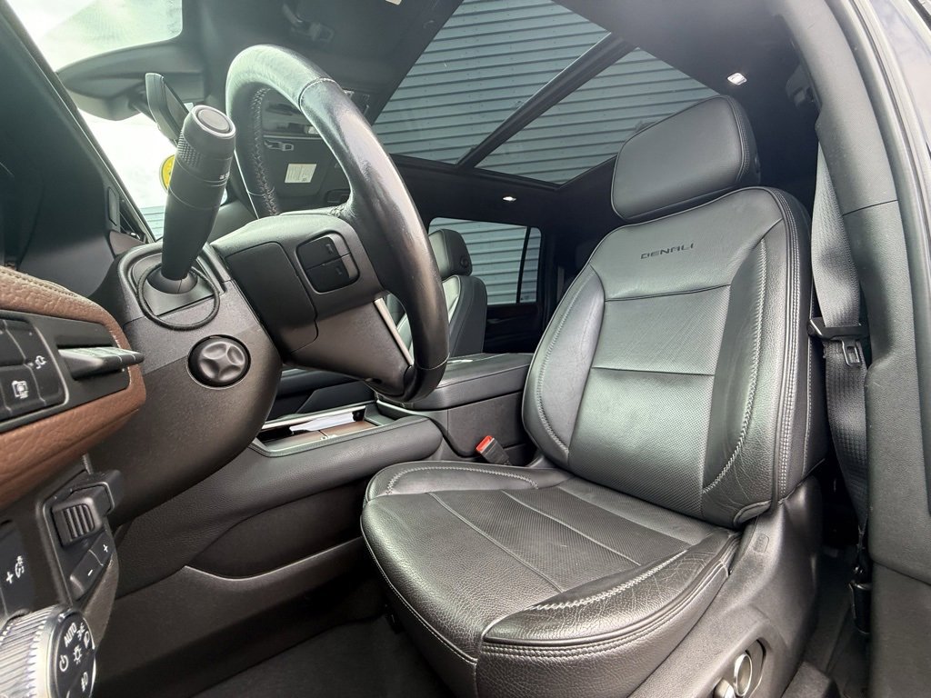2022 Gmc Yukon XL Denali photo 3
