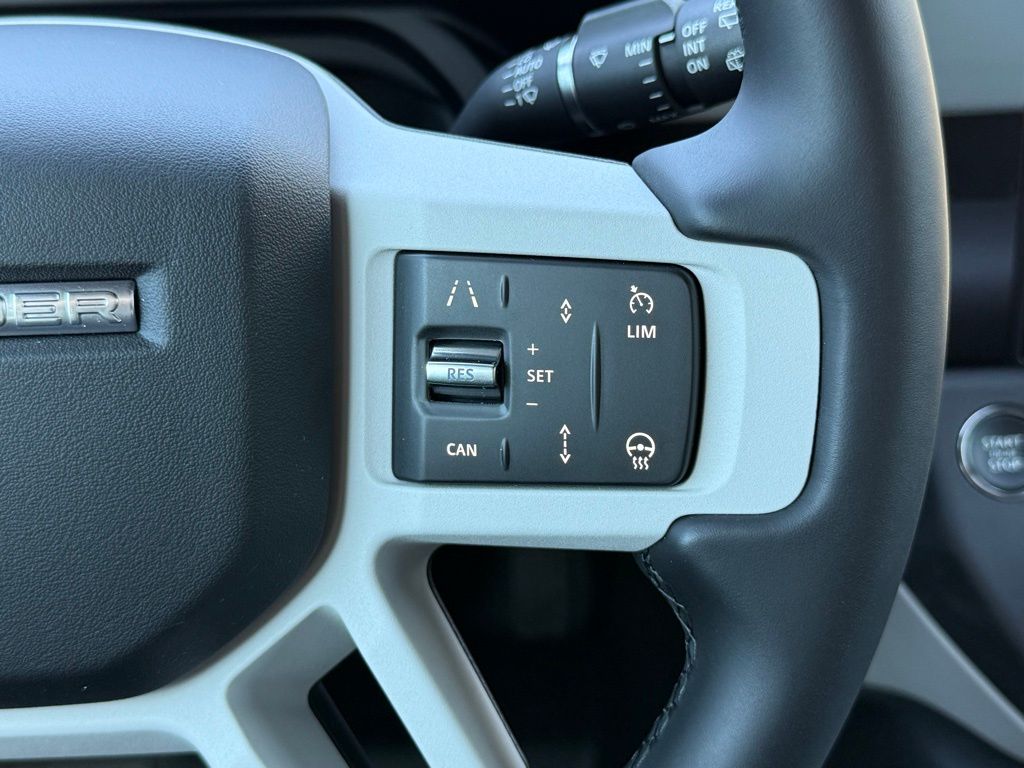 2026 Land Rover Defender X-Dynamic SE - Photo 20