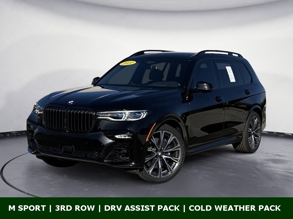 2022 BMW X7 M50i's photo