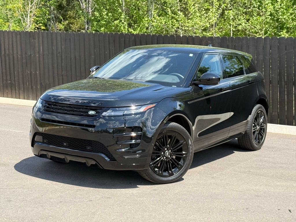 2026 Land Rover Range Rover Evoque Dynamic SE's photo