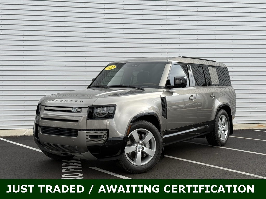 2024 Land Rover Defender X-Dynamic SE's photo