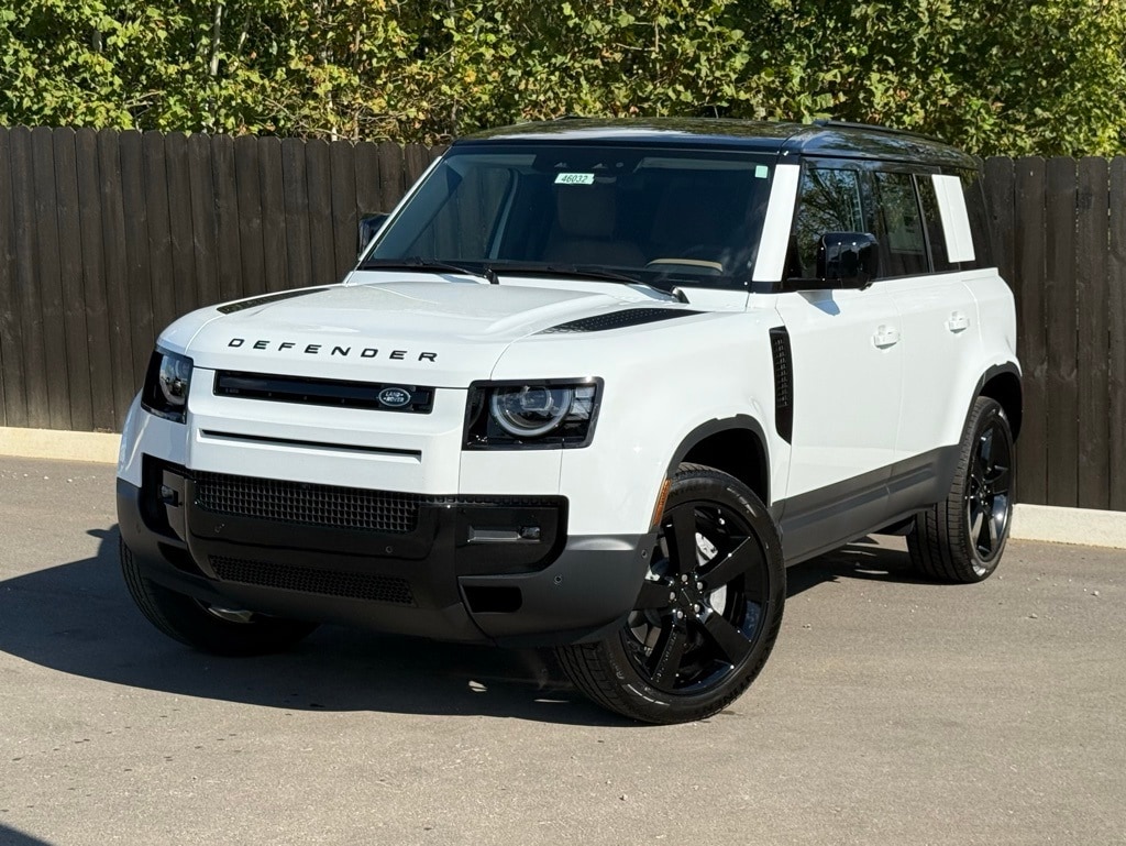 2026 Land Rover Defender S's photo