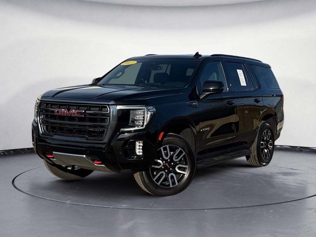 2023 GMC Yukon AT4's photo
