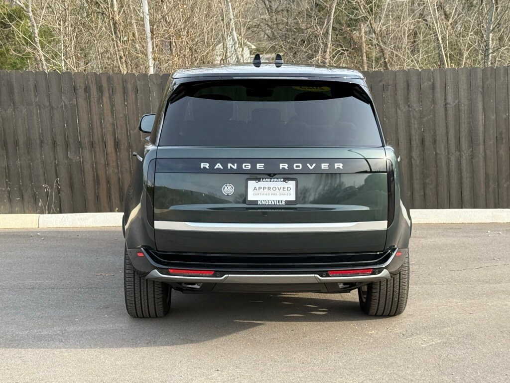 2025 Land Rover Range Rover photo 4