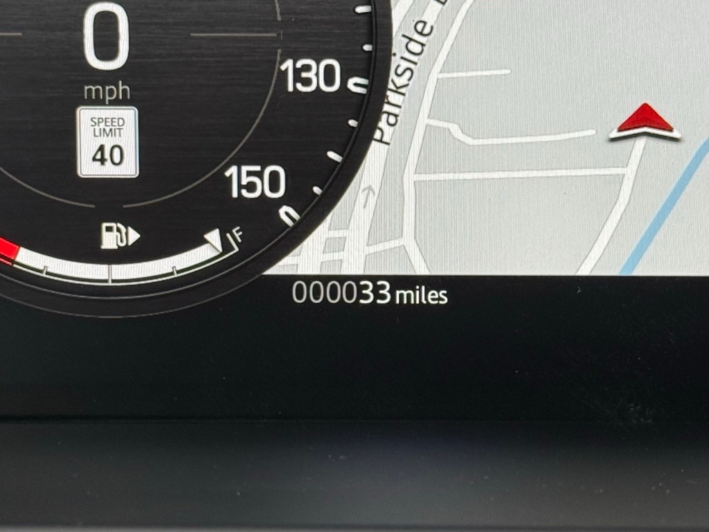 2026 Land Rover Defender X-Dynamic SE - Photo 32
