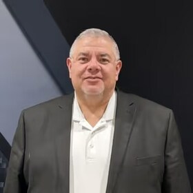 Staff member Anthony Pelletier from ID_869e32