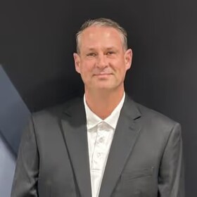 Staff member Mark Williams from ID_869e32