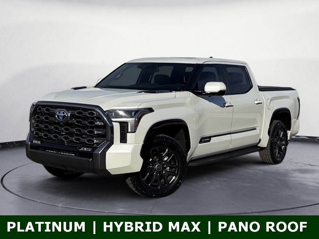 2024 Toyota Tundra Platinum's photo