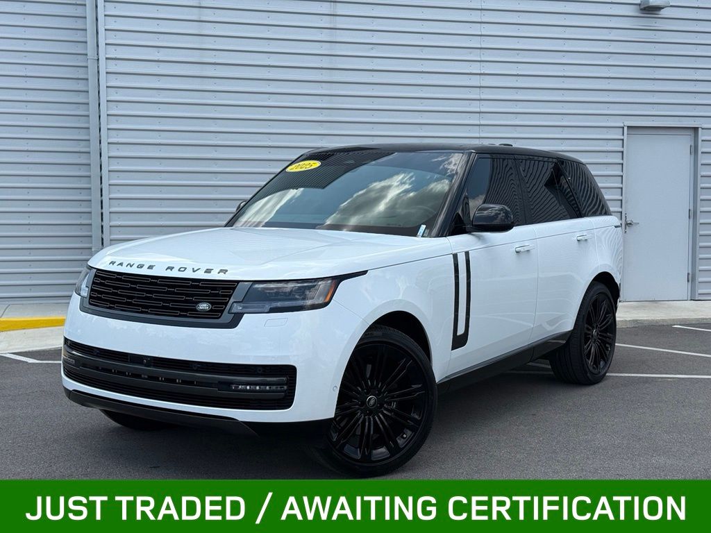 2025 Land Rover Range Rover 3.0 SE SWB's photo