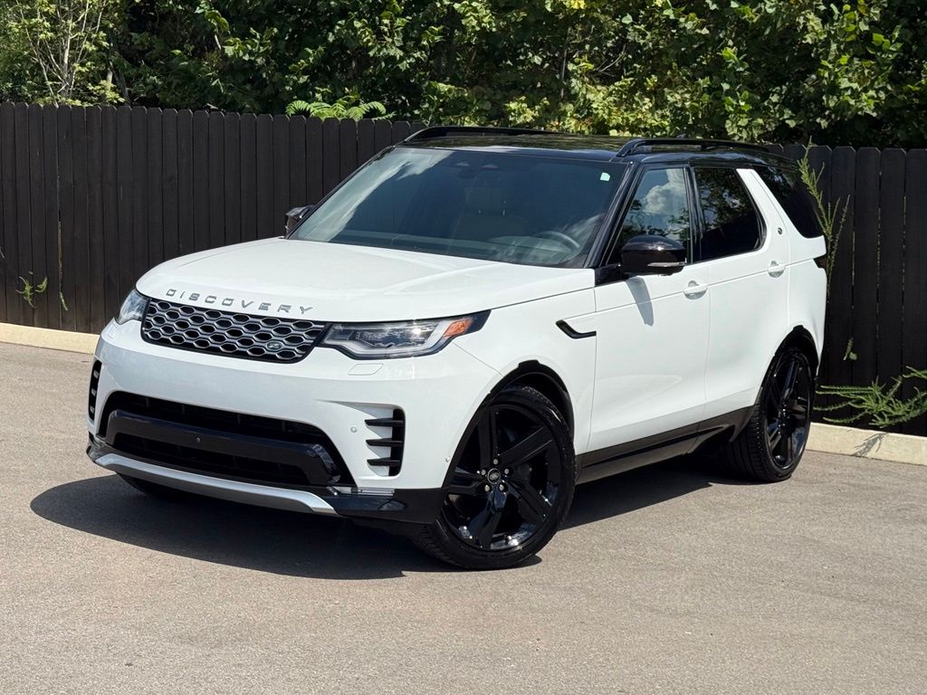 Certified Pre-Owned 2026 Land Rover Discovery Gemini Edition