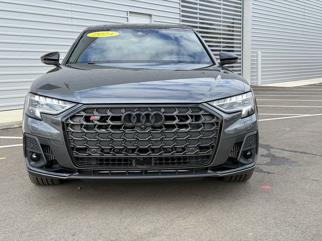 2024 Audi S8 4.0T Quattro photo 2