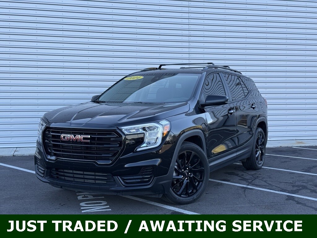 2024 GMC Terrain SLE's photo