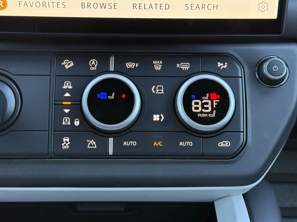 2026 Land Rover Defender X-Dynamic SE - Photo 24