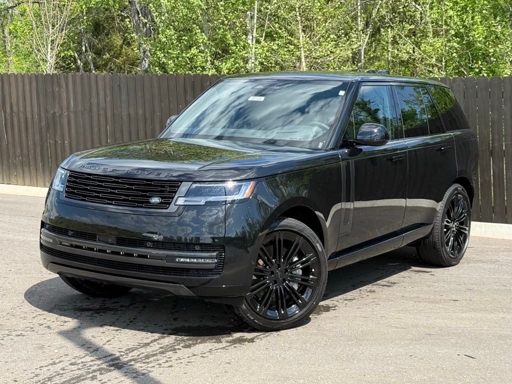 2026 Land Rover Range Rover 4.4 SE SWB's photo