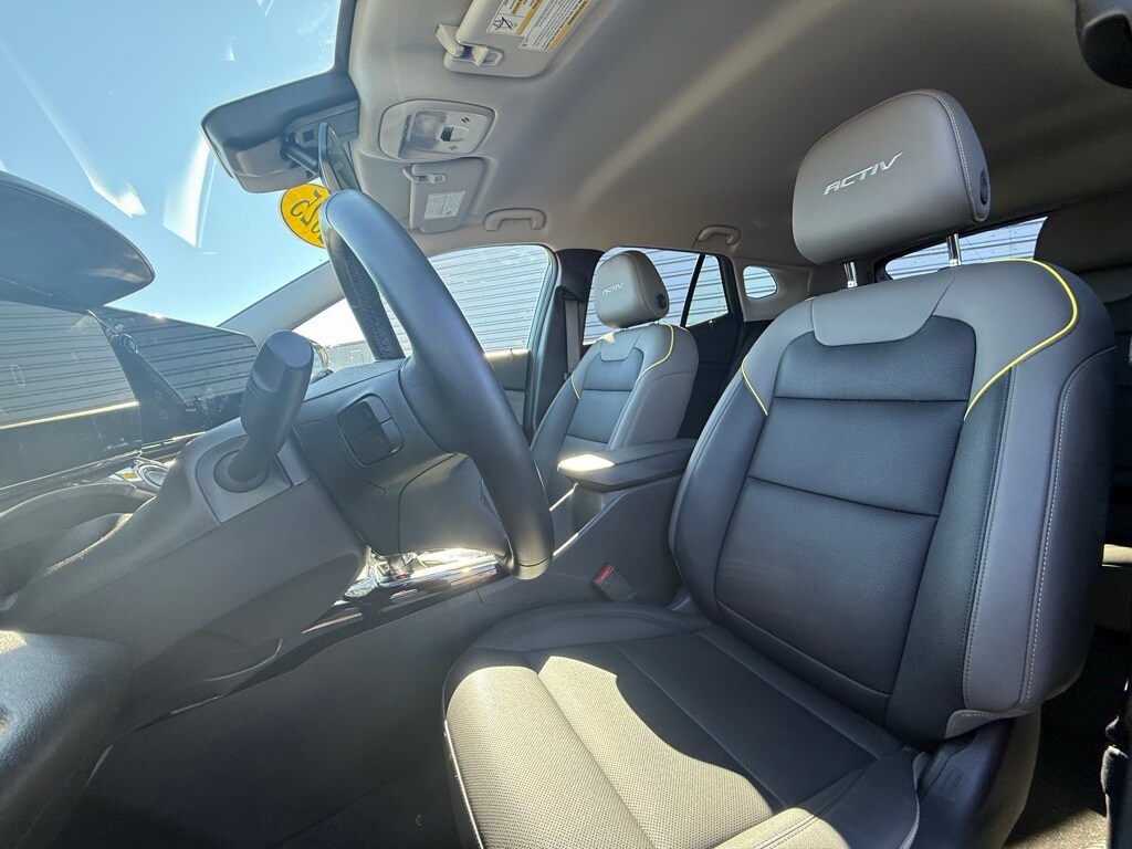 2025 Chevrolet Trax ACTIV photo 3