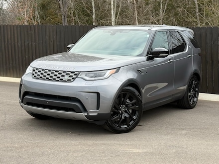 2025 Land Rover Discovery S SUV