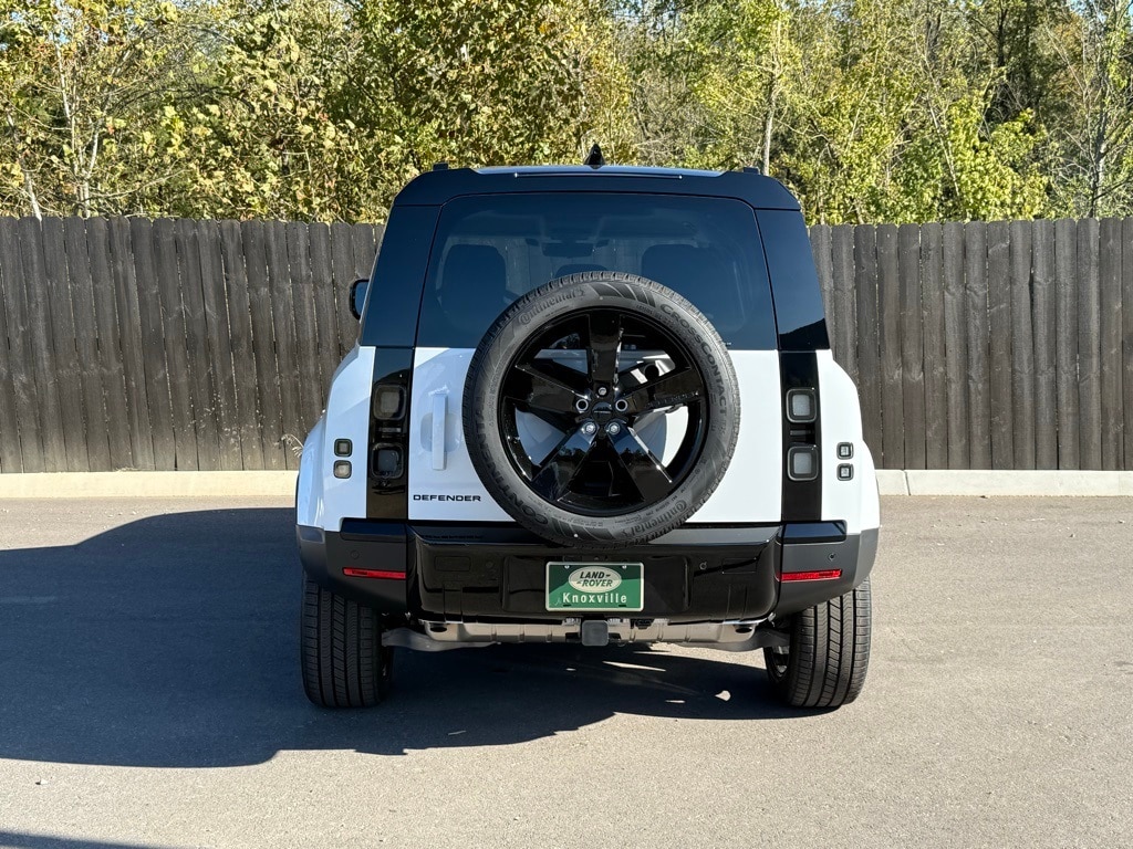 New 2026 Land Rover Defender 110 S 300PS SUV