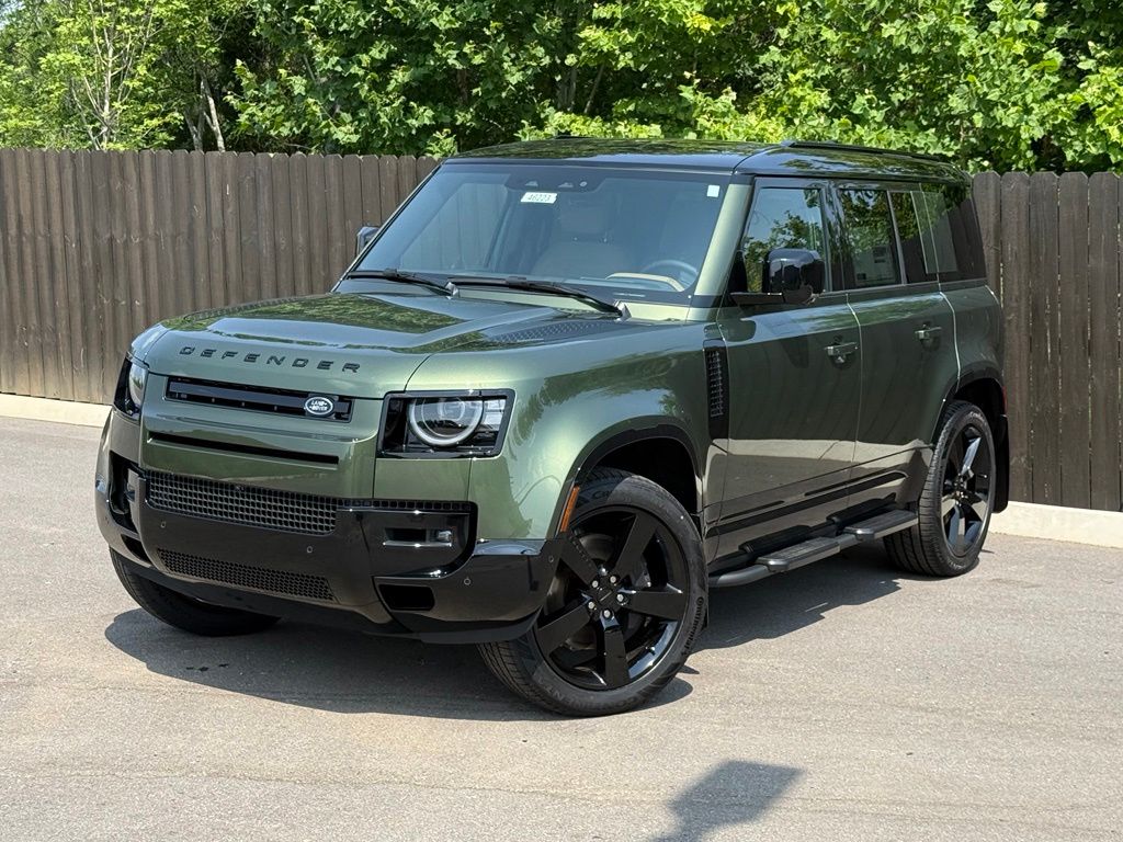 New 2026 Land Rover Defender 110 X-Dynamic SE
