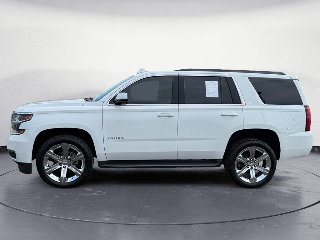 2018 Chevrolet Tahoe LT photo 2