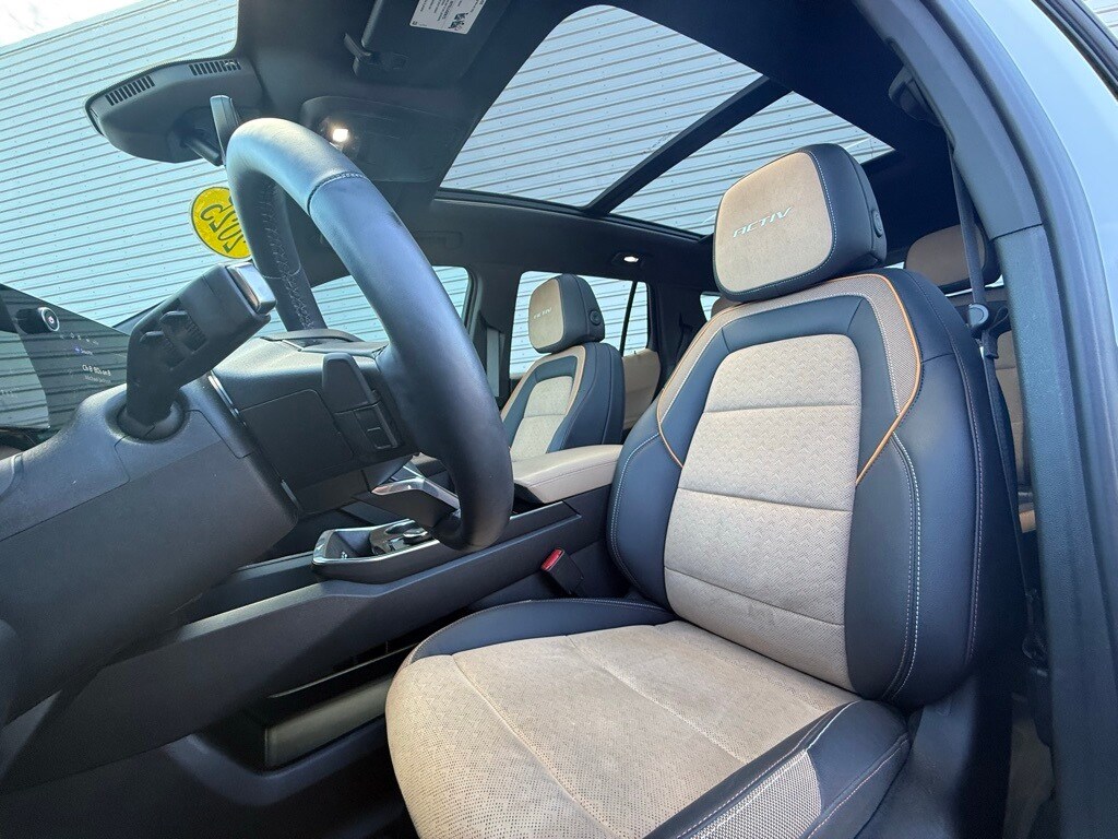 2025 Chevrolet Equinox ACTIV photo 3