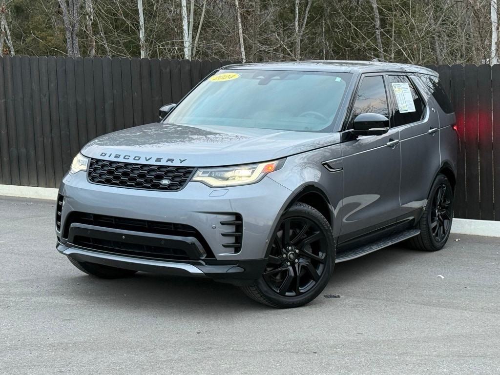 2024 Land Rover Discovery Dynamic SE's photo