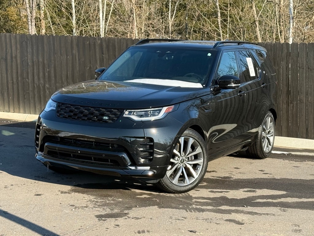 2025 Land Rover Discovery Dynamic SE