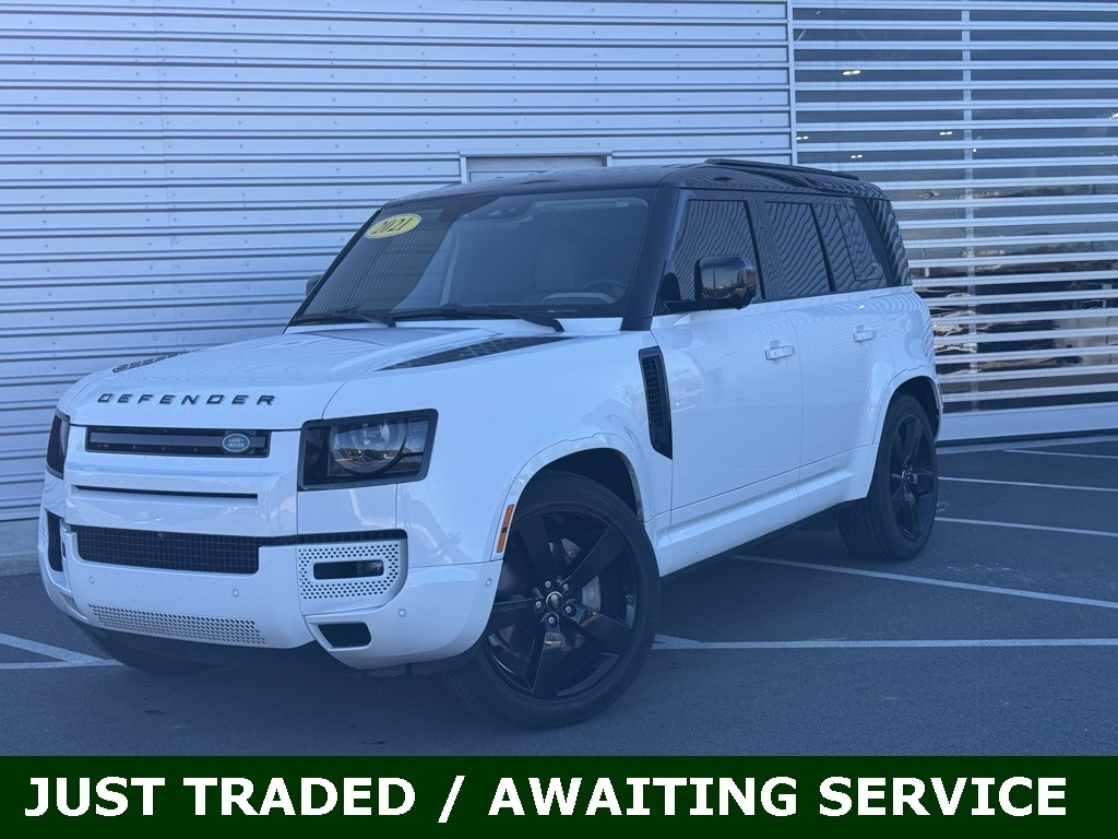 2021 Land Rover Defender SE