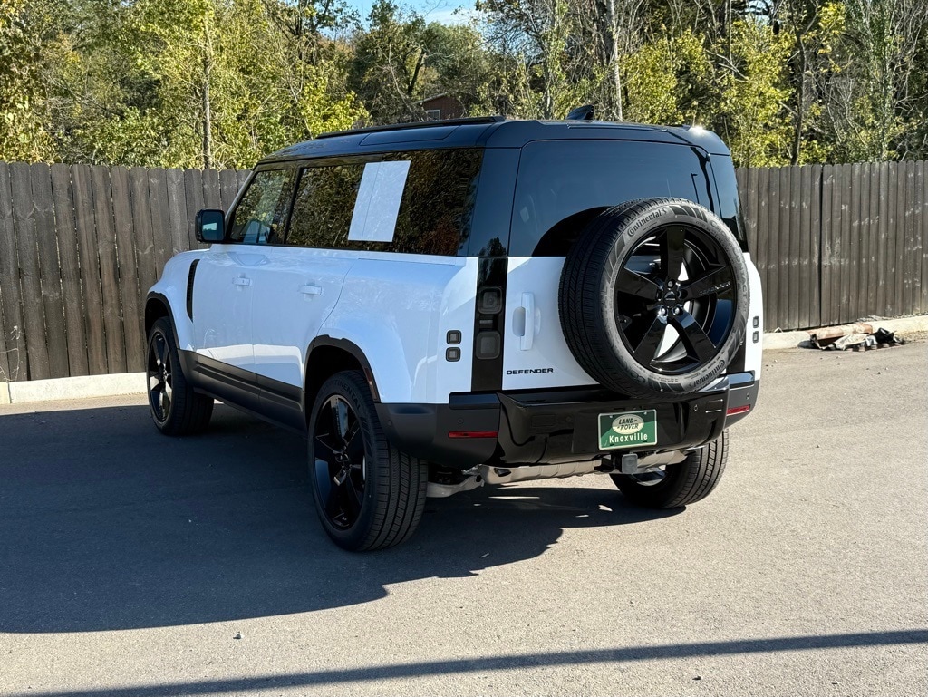 New 2026 Land Rover Defender 110 S 300PS SUV