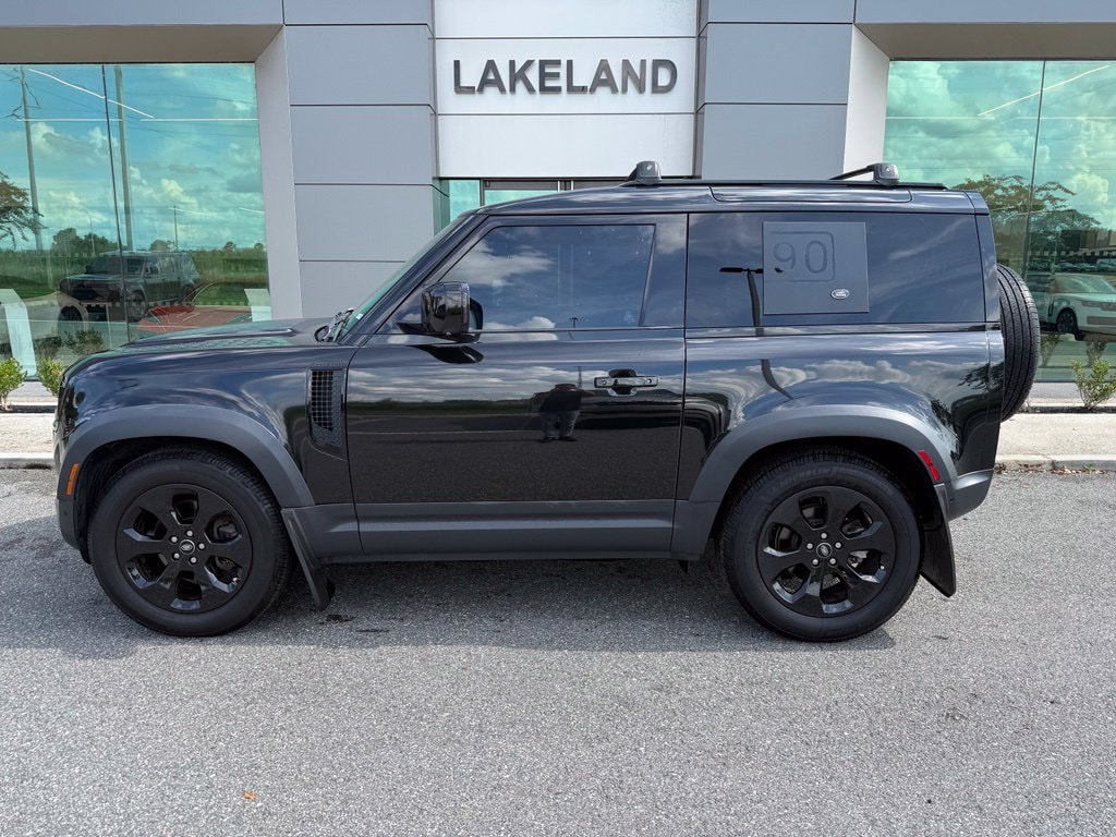 2023 Land Rover Defender